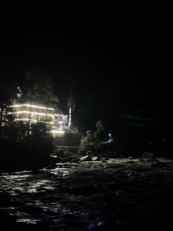 Wabi Sabi Riverside Hostel 卡索尔 外观 照片