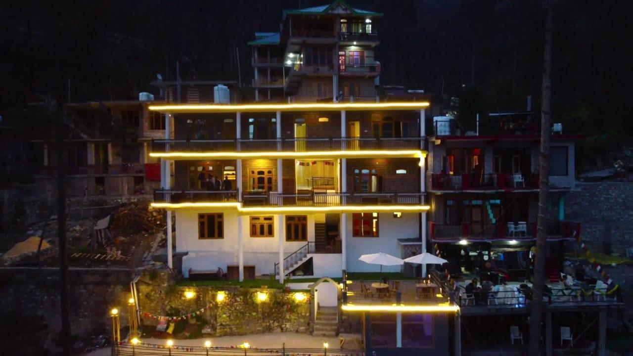 Wabi Sabi Riverside Hostel 卡索尔 外观 照片