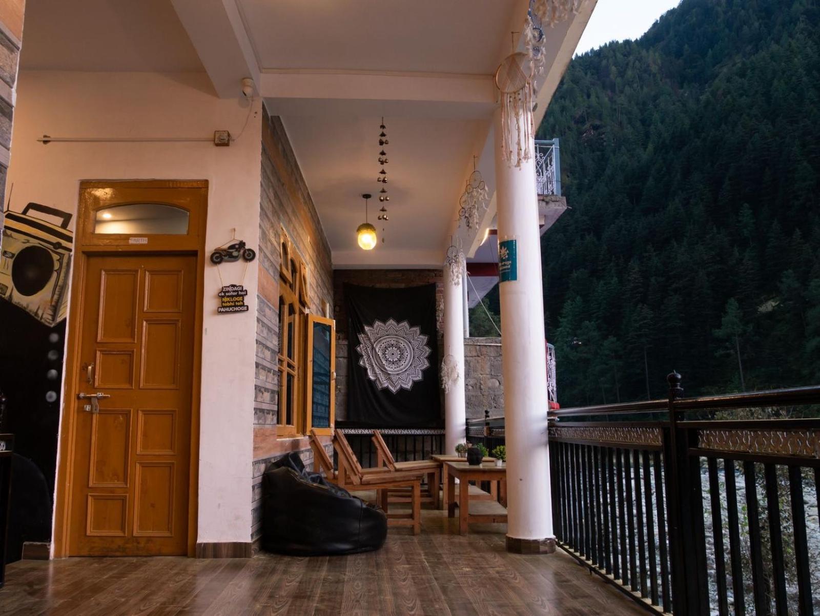 Wabi Sabi Riverside Hostel 卡索尔 外观 照片