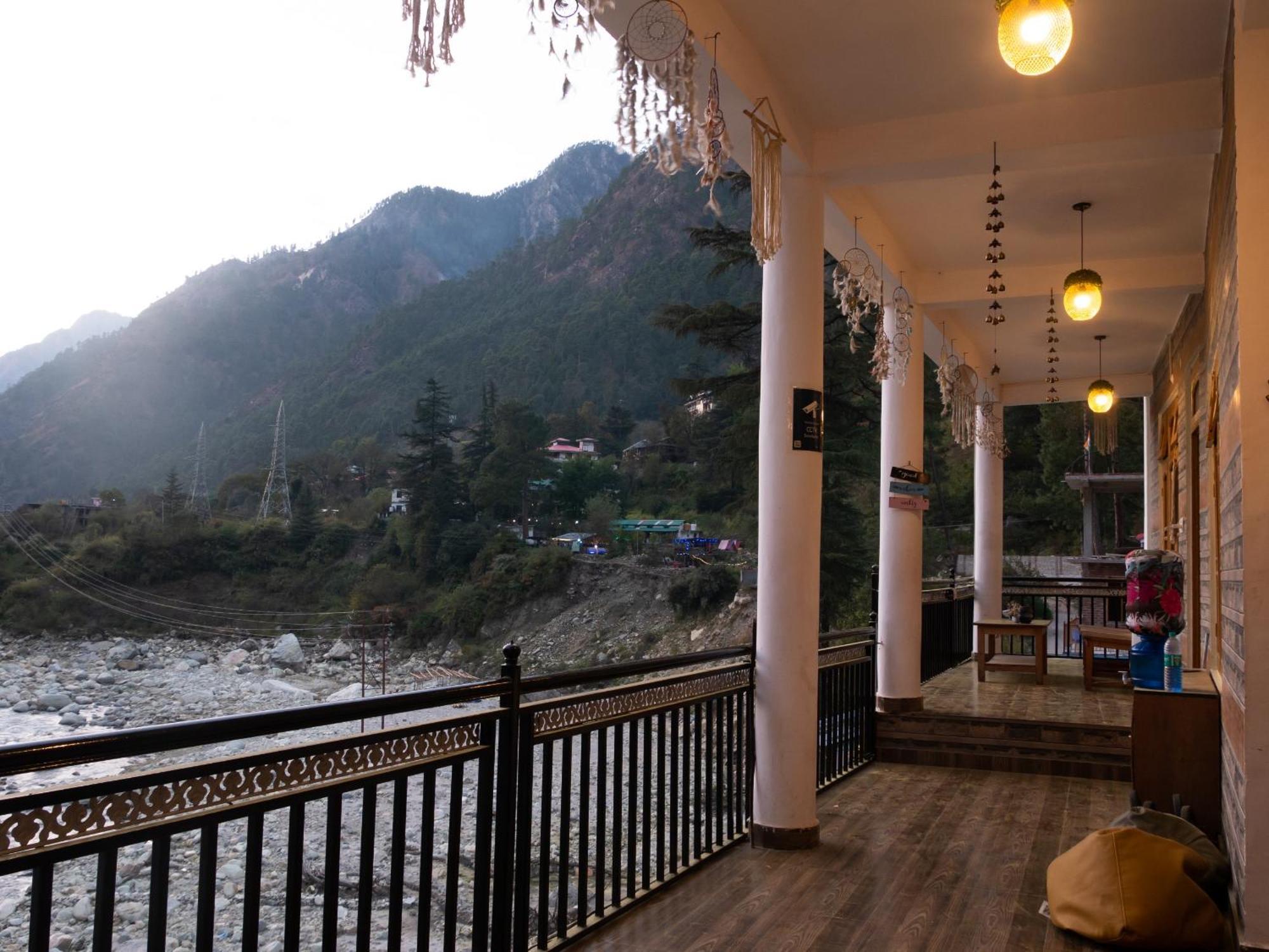 Wabi Sabi Riverside Hostel 卡索尔 外观 照片